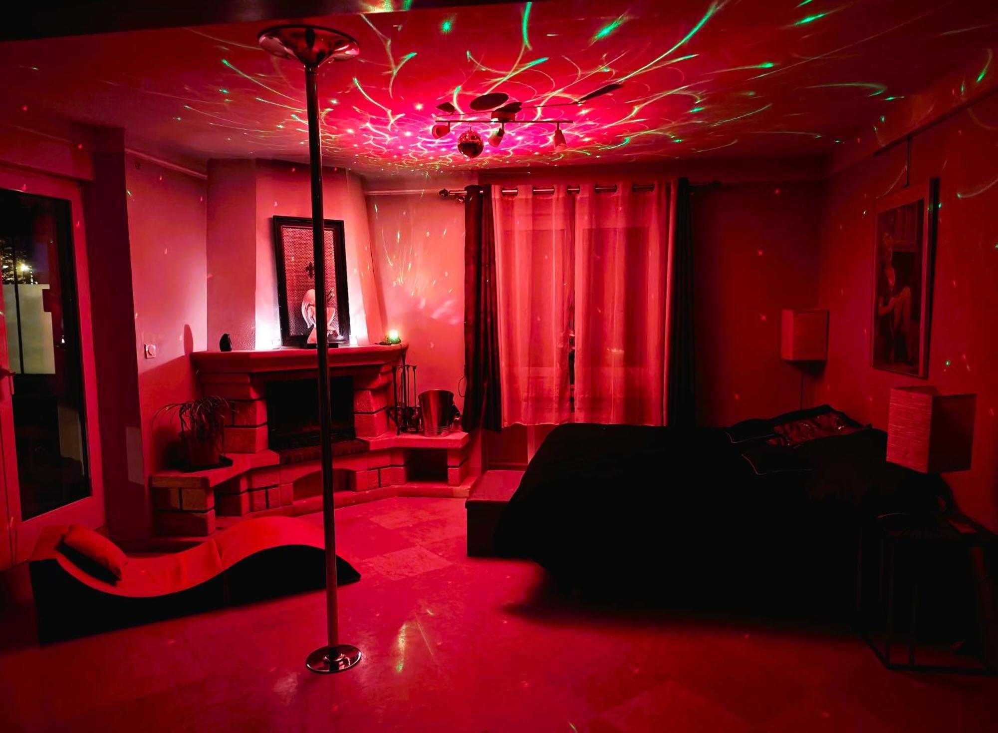 Paradis Love Room Crehange 外观 照片