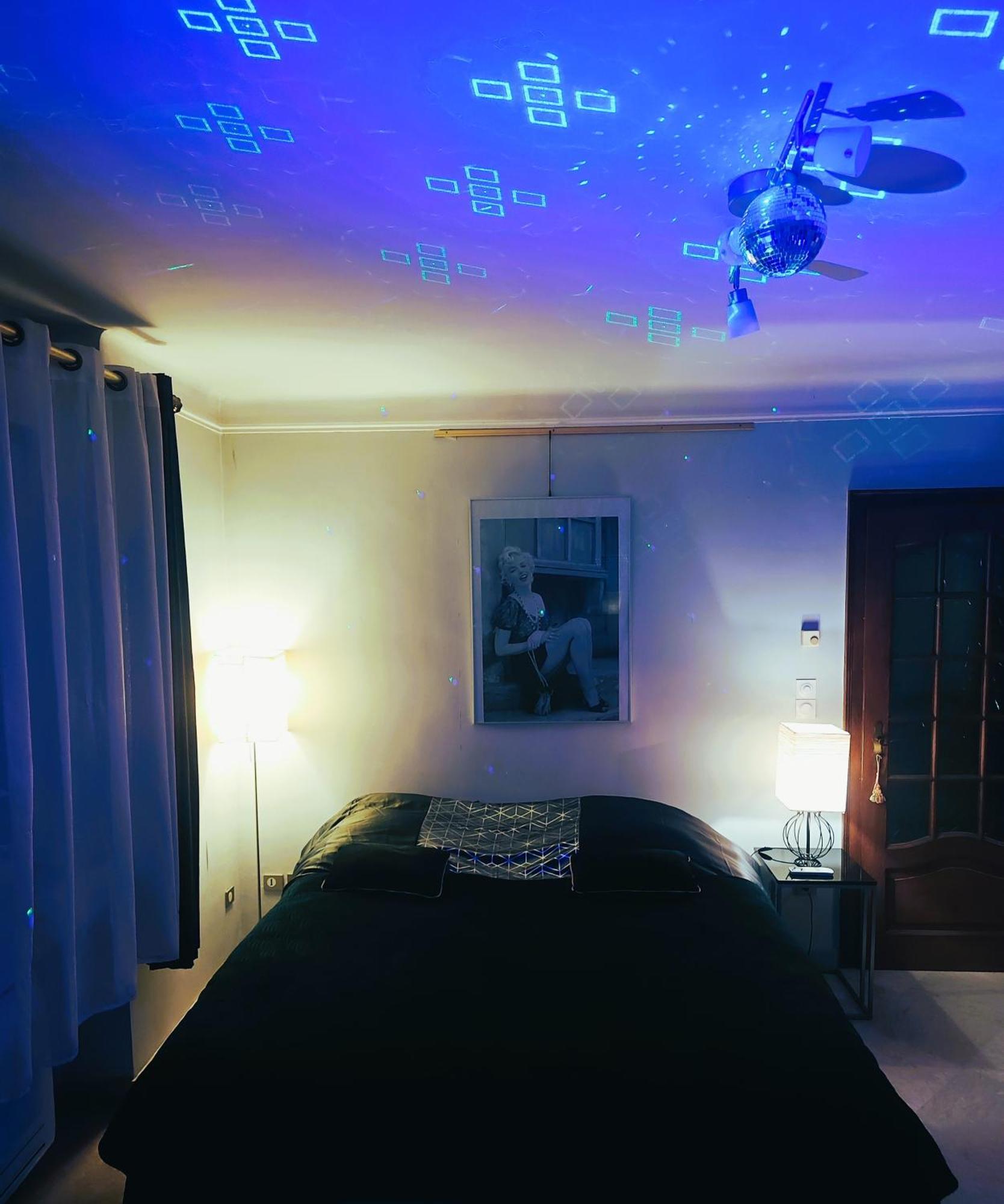 Paradis Love Room Crehange 外观 照片